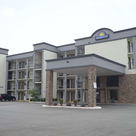 Days Inn By Wyndham Kodak/Sevierville Intrstate Smokeymntns Ngoại thất bức ảnh