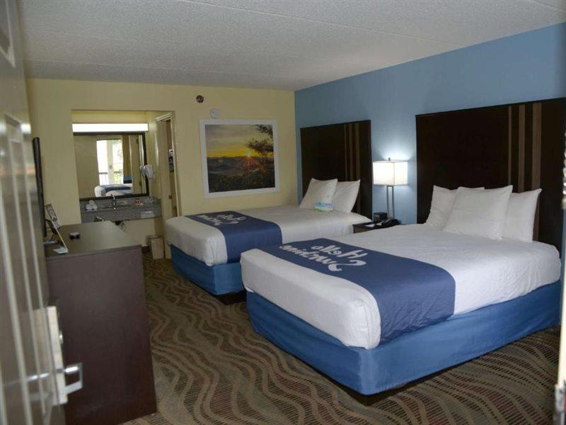 Days Inn By Wyndham Kodak/Sevierville Intrstate Smokeymntns Ngoại thất bức ảnh