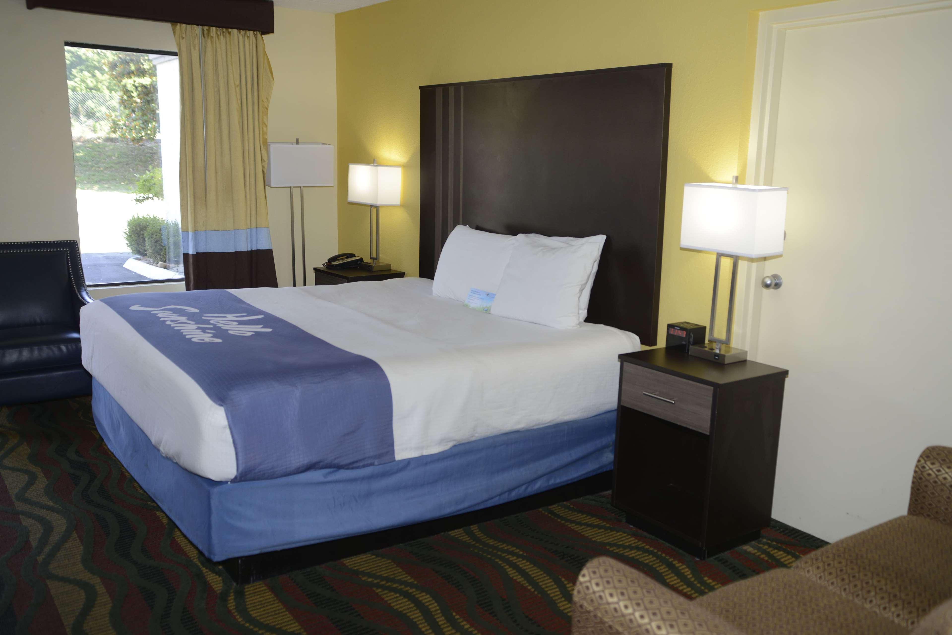 Days Inn By Wyndham Kodak/Sevierville Intrstate Smokeymntns Ngoại thất bức ảnh