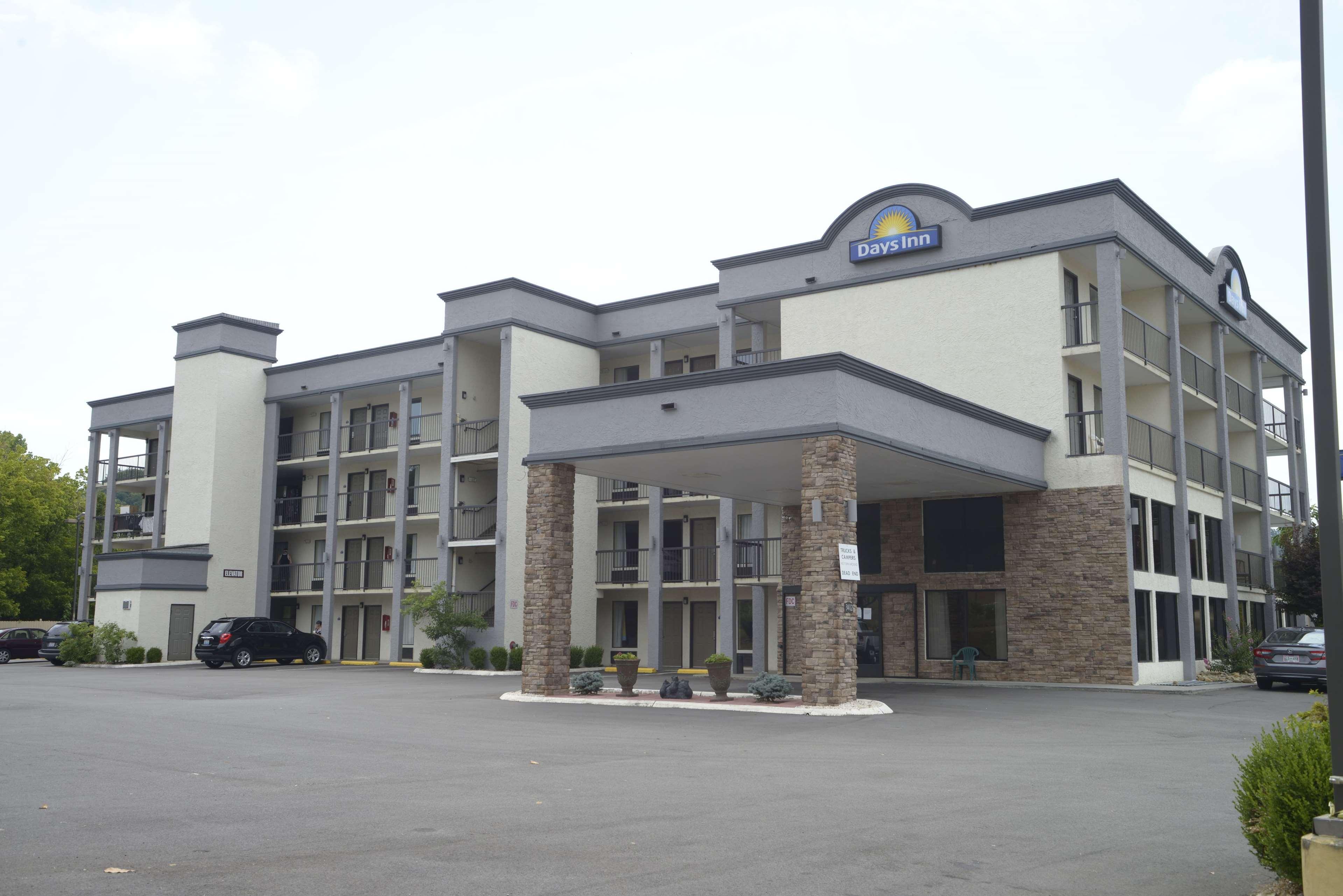 Days Inn By Wyndham Kodak/Sevierville Intrstate Smokeymntns Ngoại thất bức ảnh