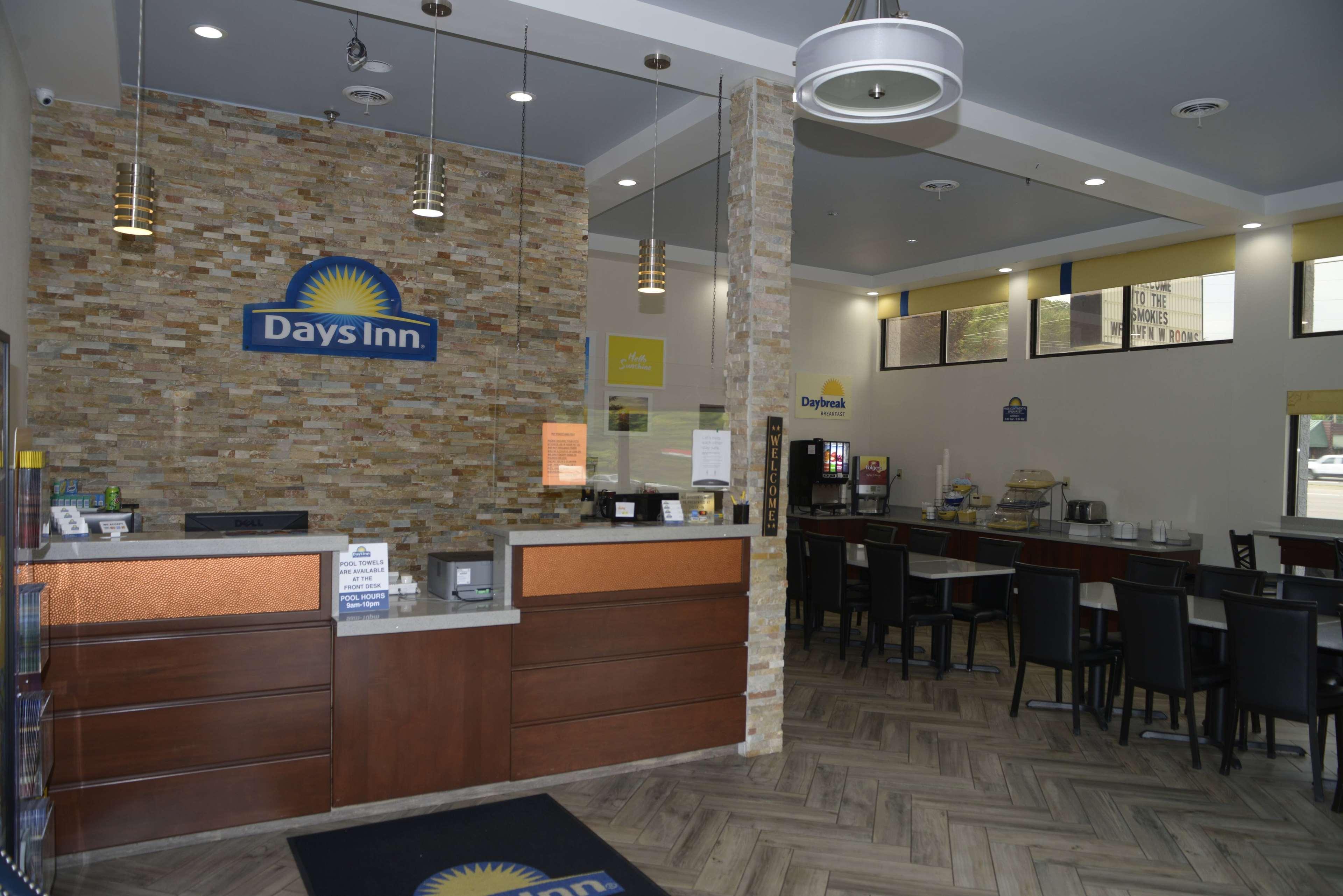Days Inn By Wyndham Kodak/Sevierville Intrstate Smokeymntns Ngoại thất bức ảnh