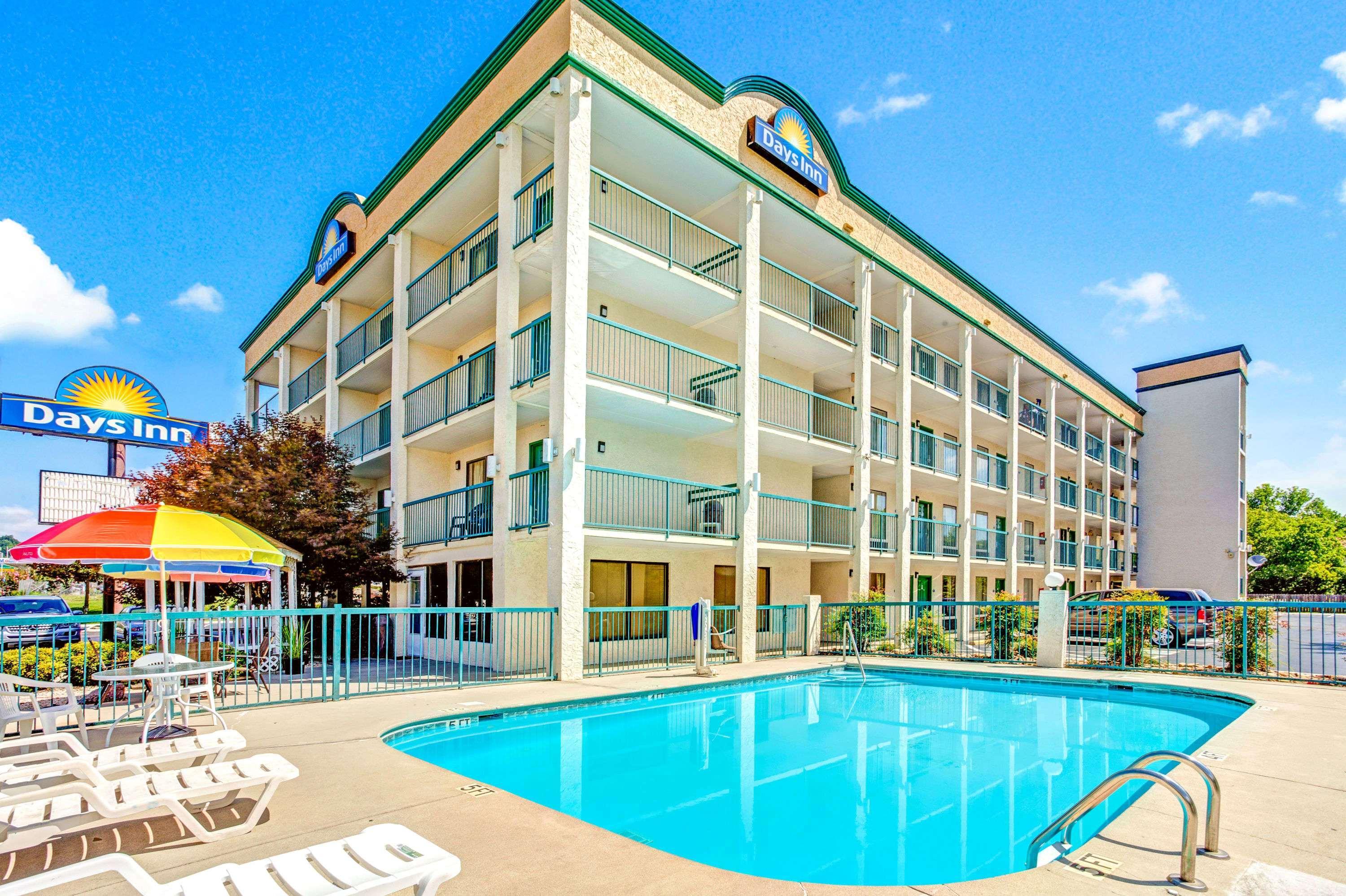 Days Inn By Wyndham Kodak/Sevierville Intrstate Smokeymntns Ngoại thất bức ảnh
