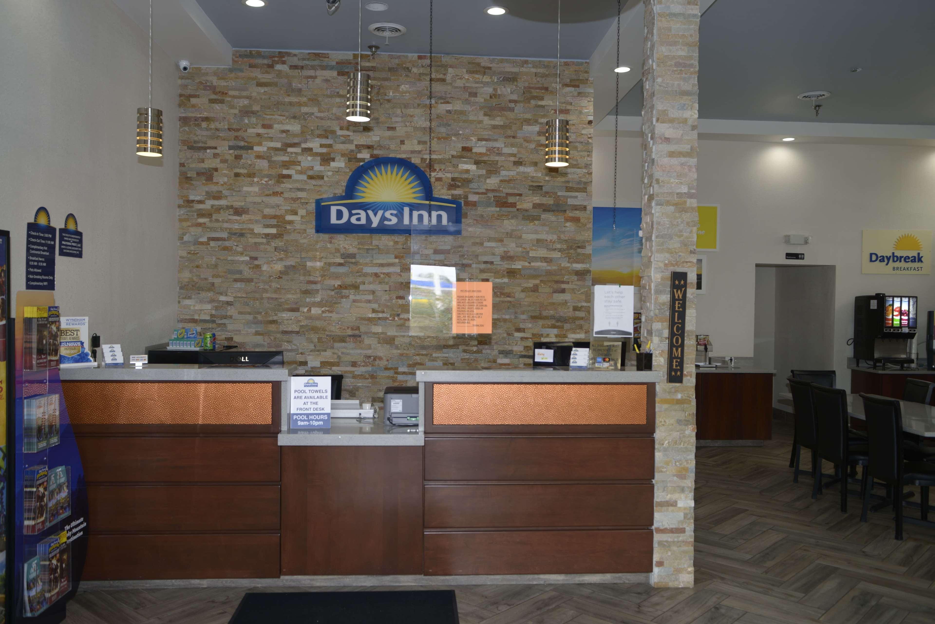 Days Inn By Wyndham Kodak/Sevierville Intrstate Smokeymntns Ngoại thất bức ảnh