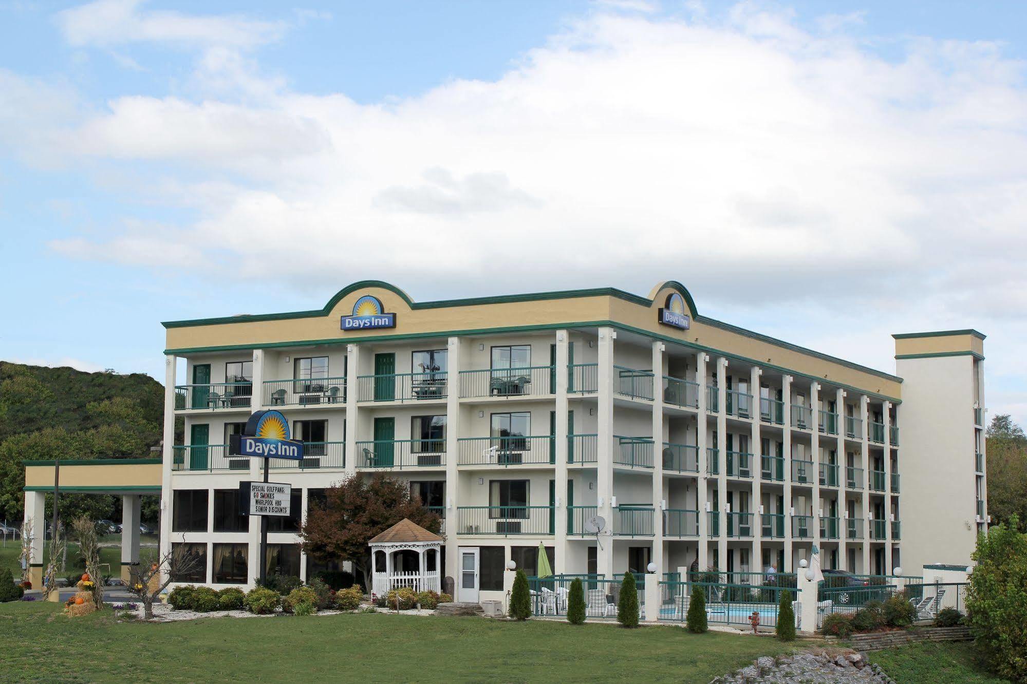 Days Inn By Wyndham Kodak/Sevierville Intrstate Smokeymntns Ngoại thất bức ảnh